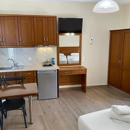 Triantafylloy Aparthotel