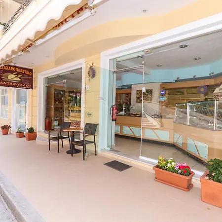 Triantafylloy Apart Otel Loutra Edipsou (Evia)
