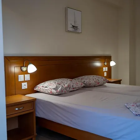 Triantafylloy Apart Otel
