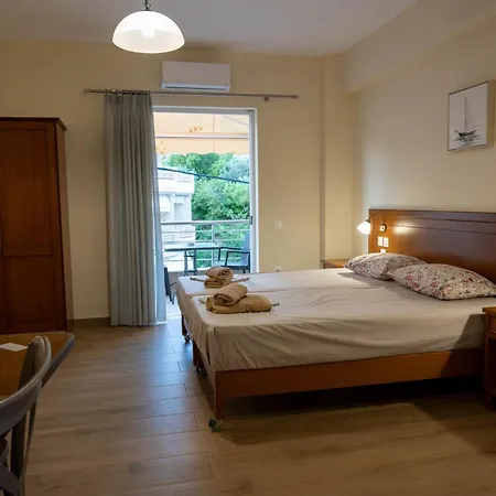 Triantafylloy Aparthotel