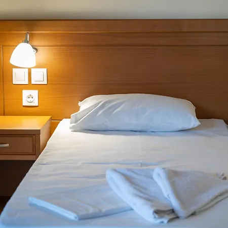 Aparthotel Triantafylloy