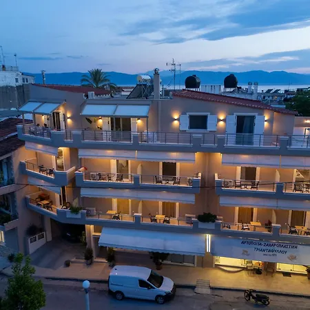 Triantafylloy Aparthotel 3*